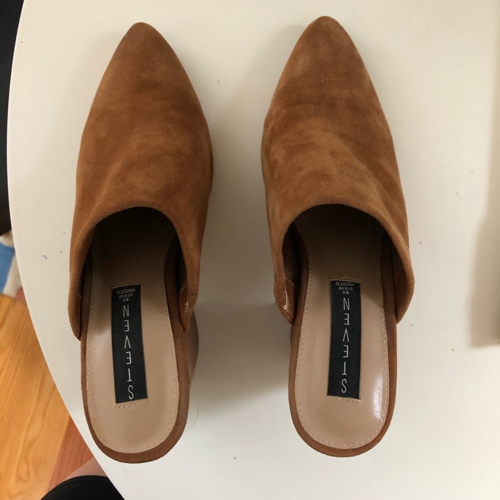 Steve Madden suede block heel mule